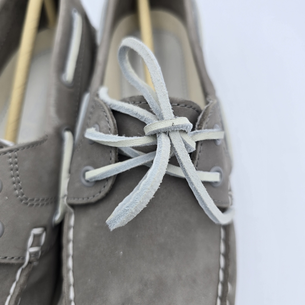 NWOT Timberland Women's Classic Leather Boat Shoes/Loafers, Grey, Size 8 - Picture 4 of 16